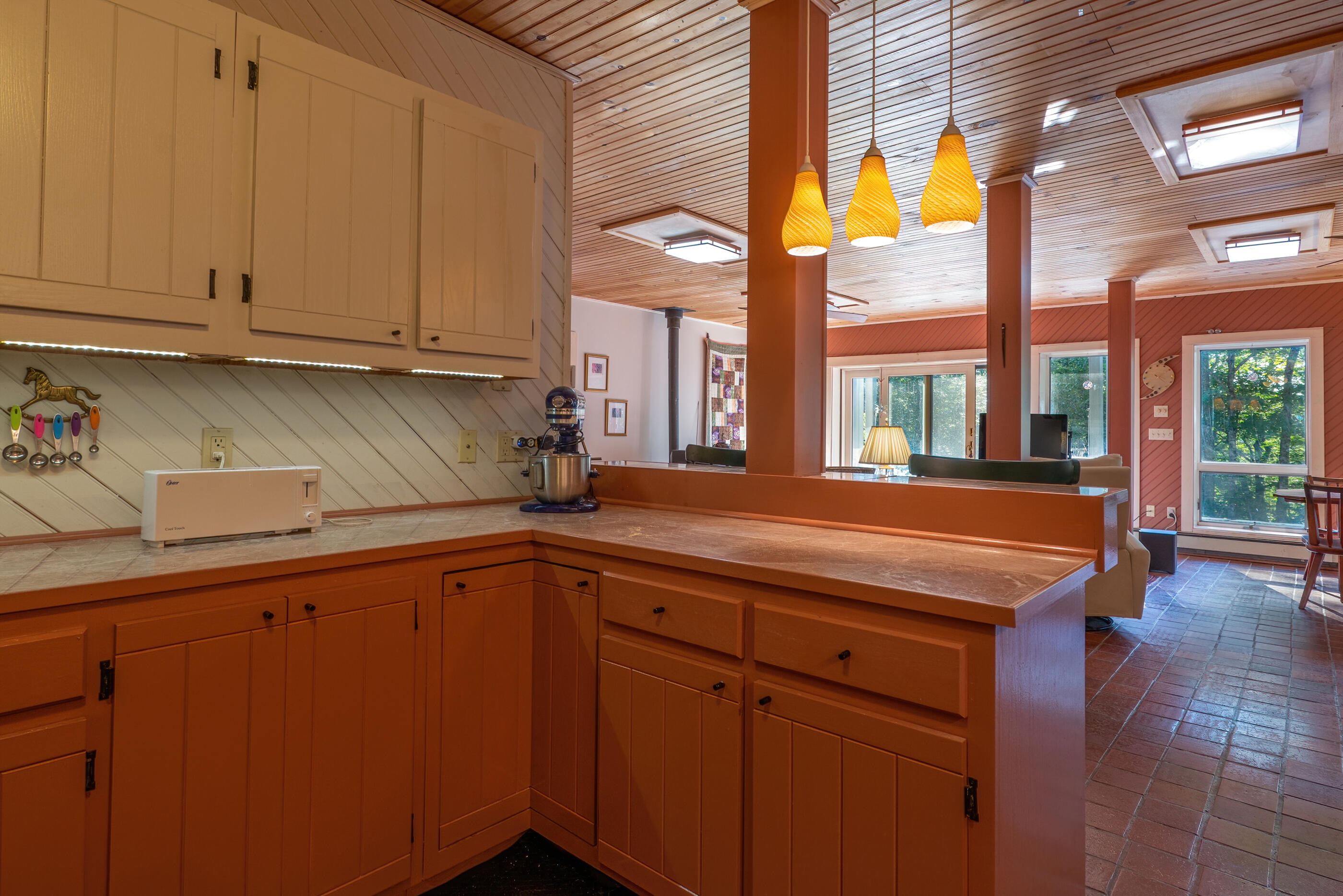 112 John Nute Road Penobscot, ME 04476 - Photo 30 of 58 Kitchen Bar