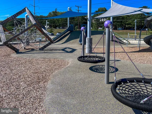 $2,600 | 3028 South Abingdon Street, Unit A1, Arlington, VA 22206