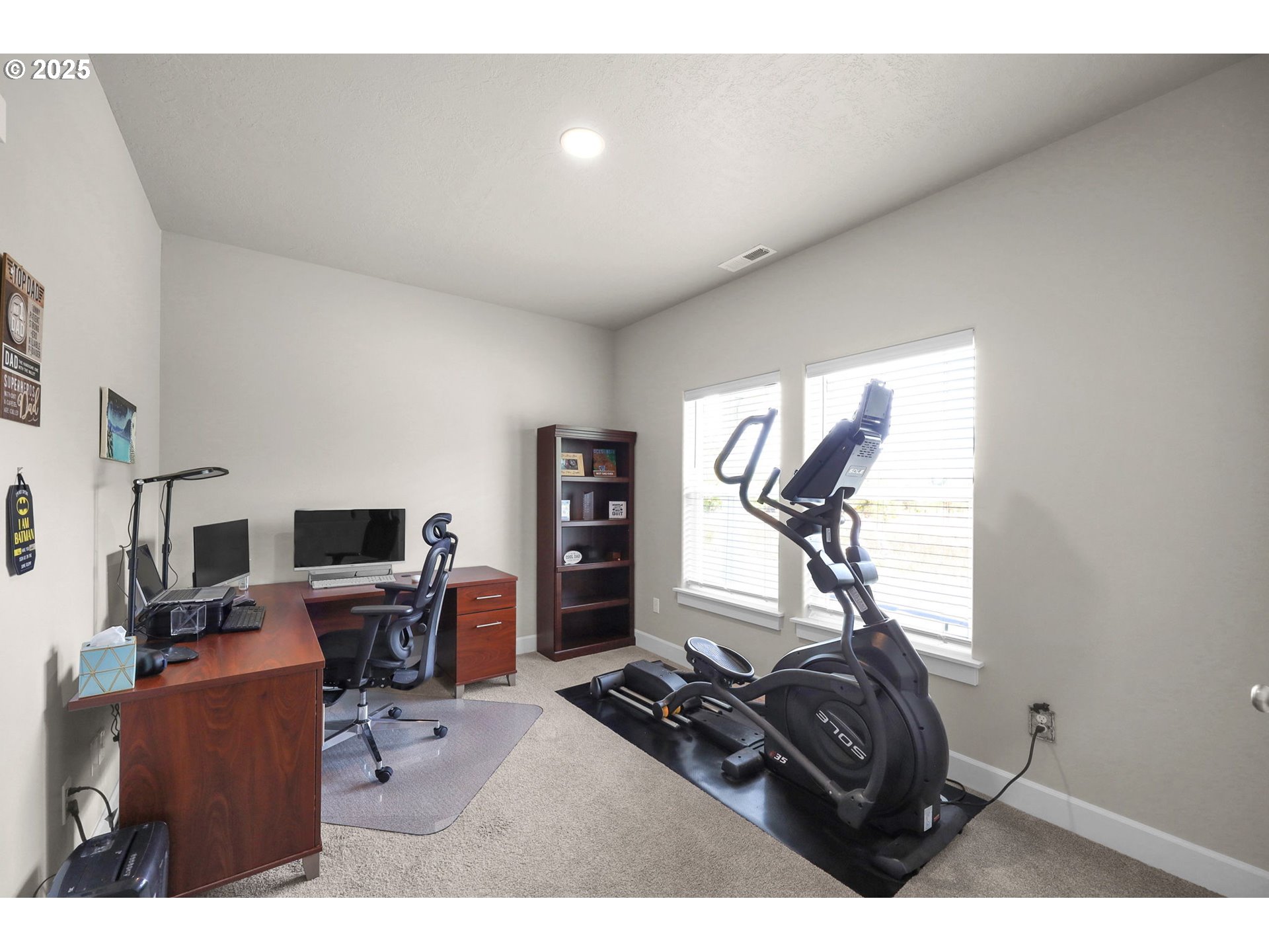 580 South 10th Street Monroe, OR 97456 - Photo 20 of 45 a view of a workspace with furniture and a window