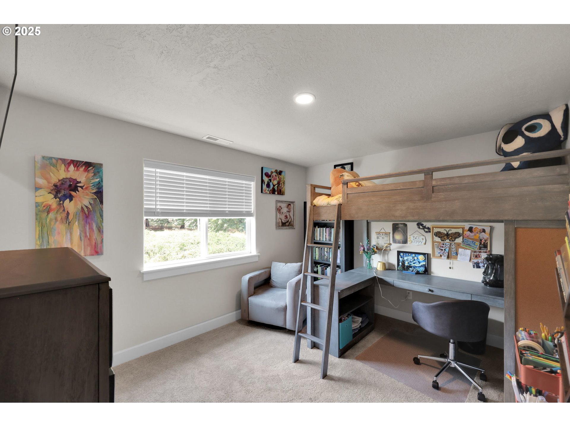 580 South 10th Street Monroe, OR 97456 - Photo 26 of 45 a bedroom with furniture a bed and a window