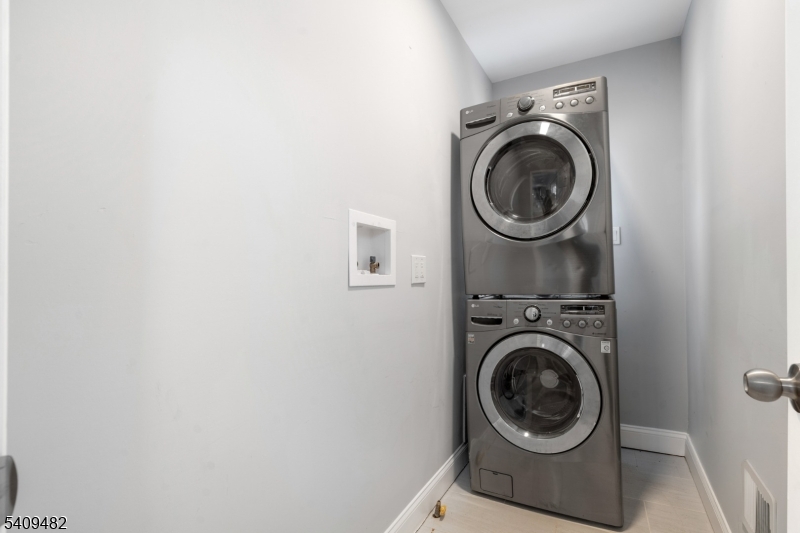 406 Burnt Mill Road Cherry Hill, NJ 08003 - Photo 18 of 32