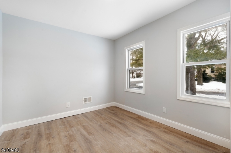 406 Burnt Mill Road Cherry Hill, NJ 08003 - Photo 26 of 32