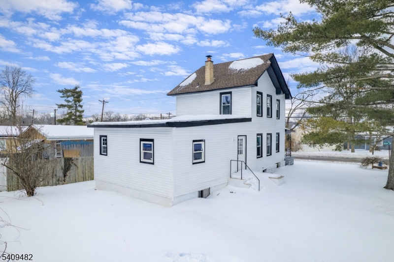 406 Burnt Mill Road Cherry Hill, NJ 08003 - Photo 3 of 32