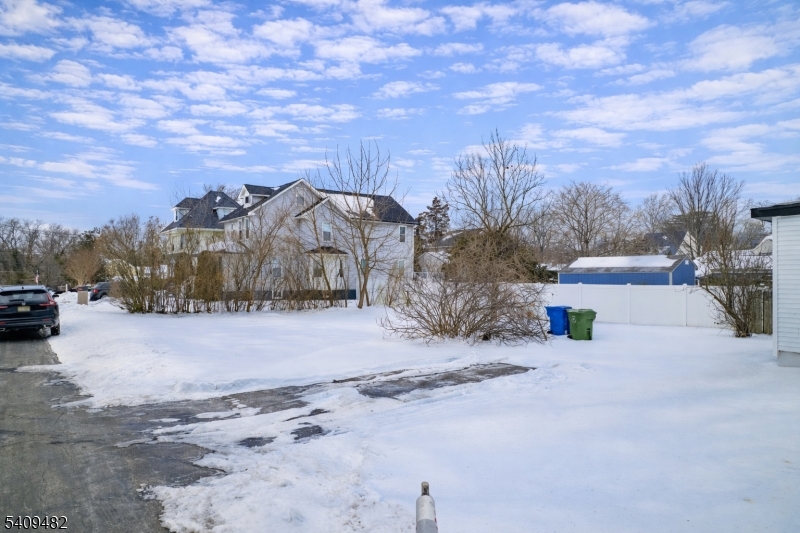 406 Burnt Mill Road Cherry Hill, NJ 08003 - Photo 4 of 32