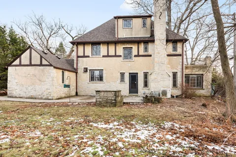 $849,000 | 835 Yale Lane, Highland Park, IL 60035