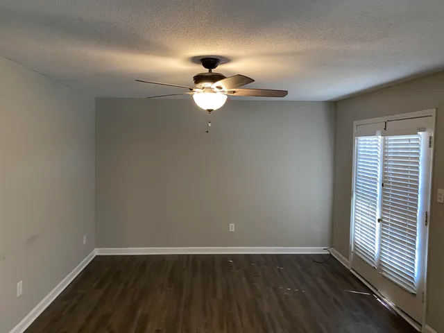 $1,500 | 5696 Quince Road, Unit 7, Memphis, TN 38119