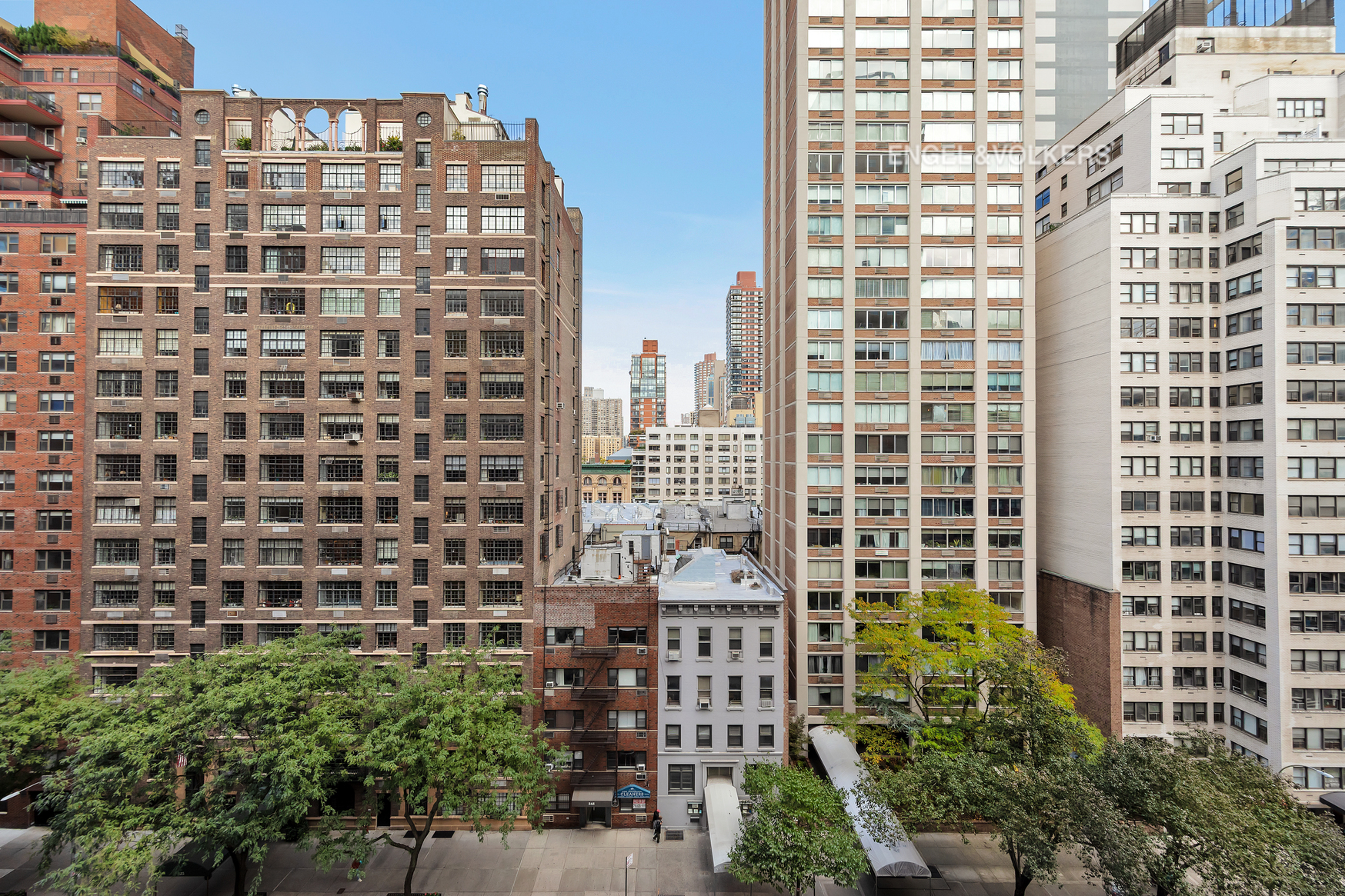 Undisclosed Address Manhattan, NY 10021 - Photo 5 of 18 a view of a tall building