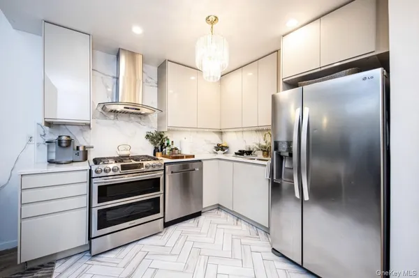 $1,999,000 | 253 Cornelia Street | Bushwick