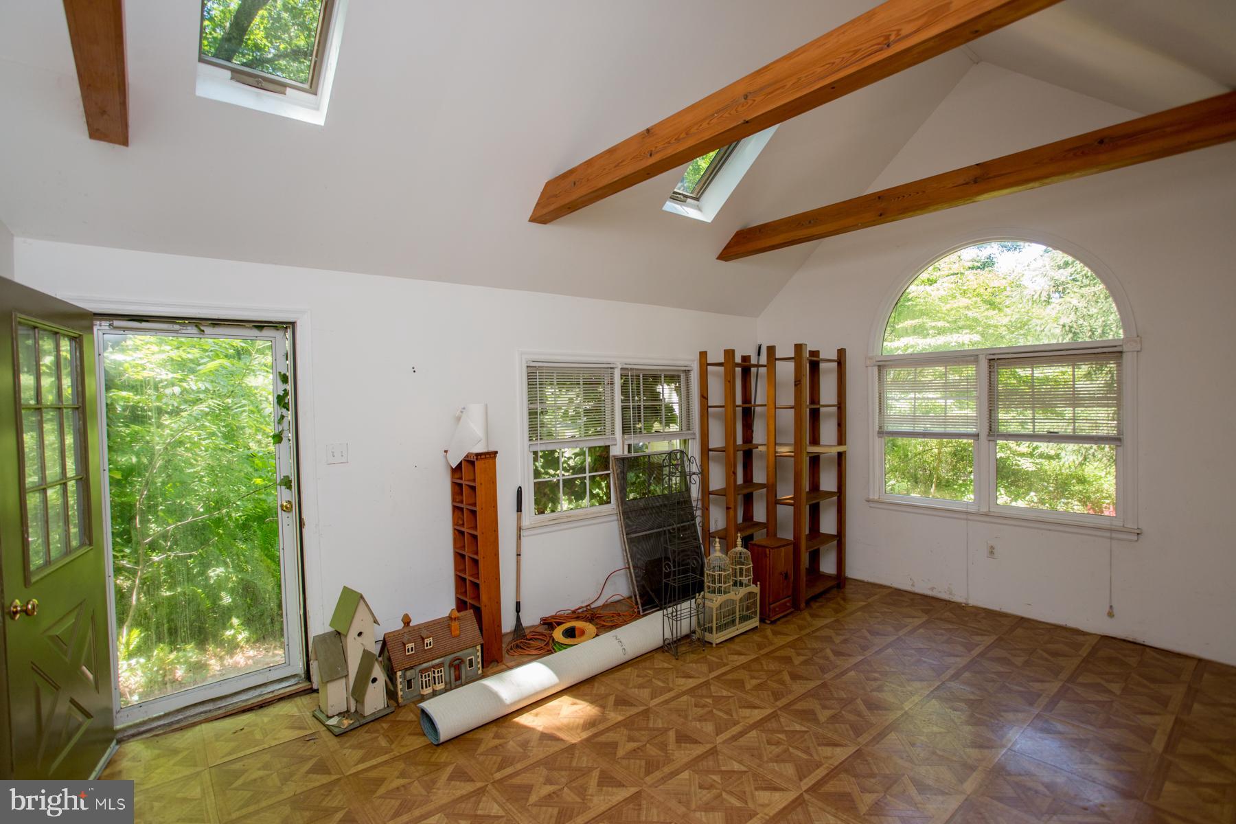 6894 Upper York Road New Hope, PA 18938 - Photo 13 of 72