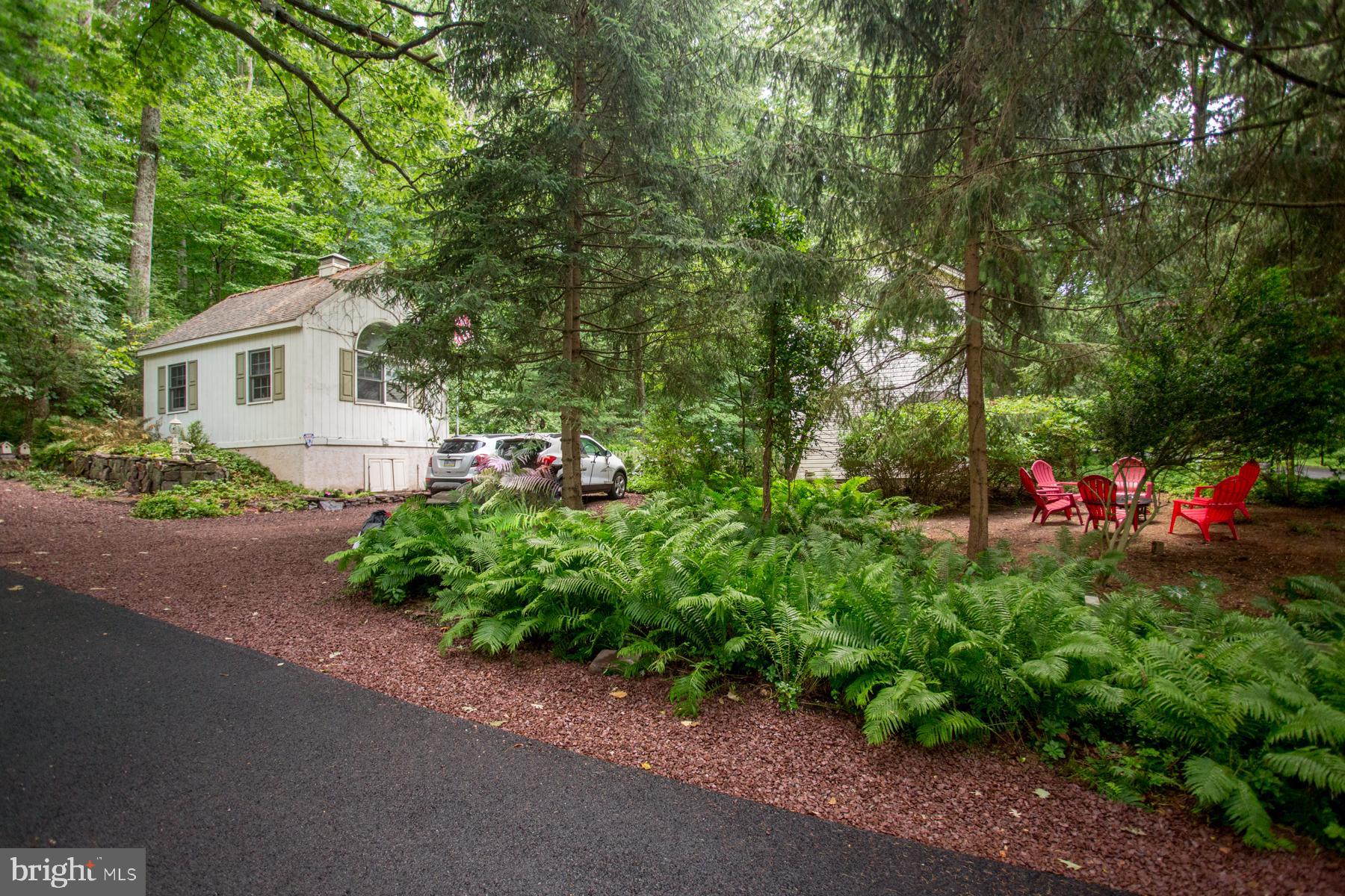 6894 Upper York Road New Hope, PA 18938 - Photo 4 of 72