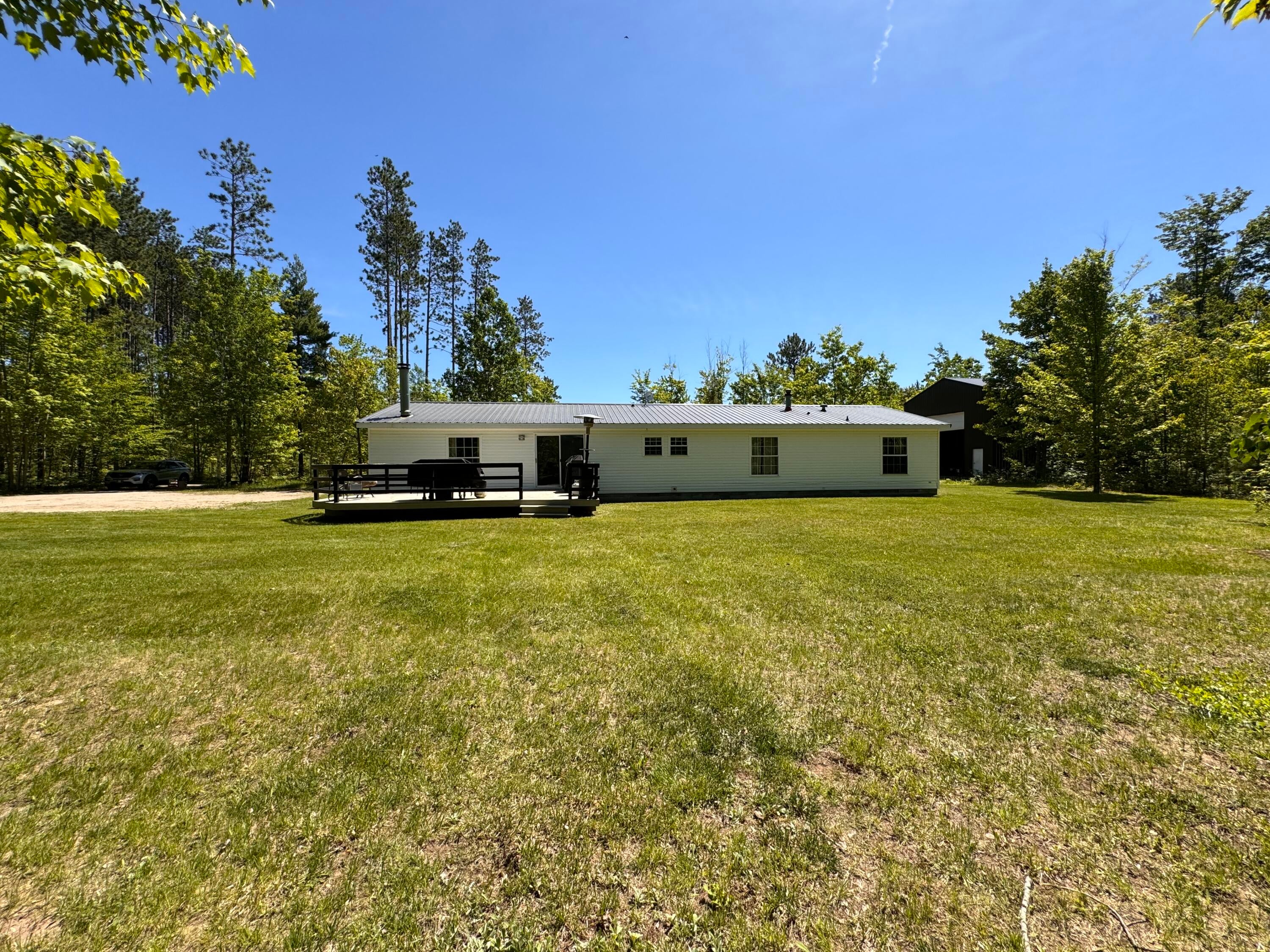 9701 Upper Mograin Road Cheboygan, MI 49721 - Photo 39 of 46 Gallery Image 39