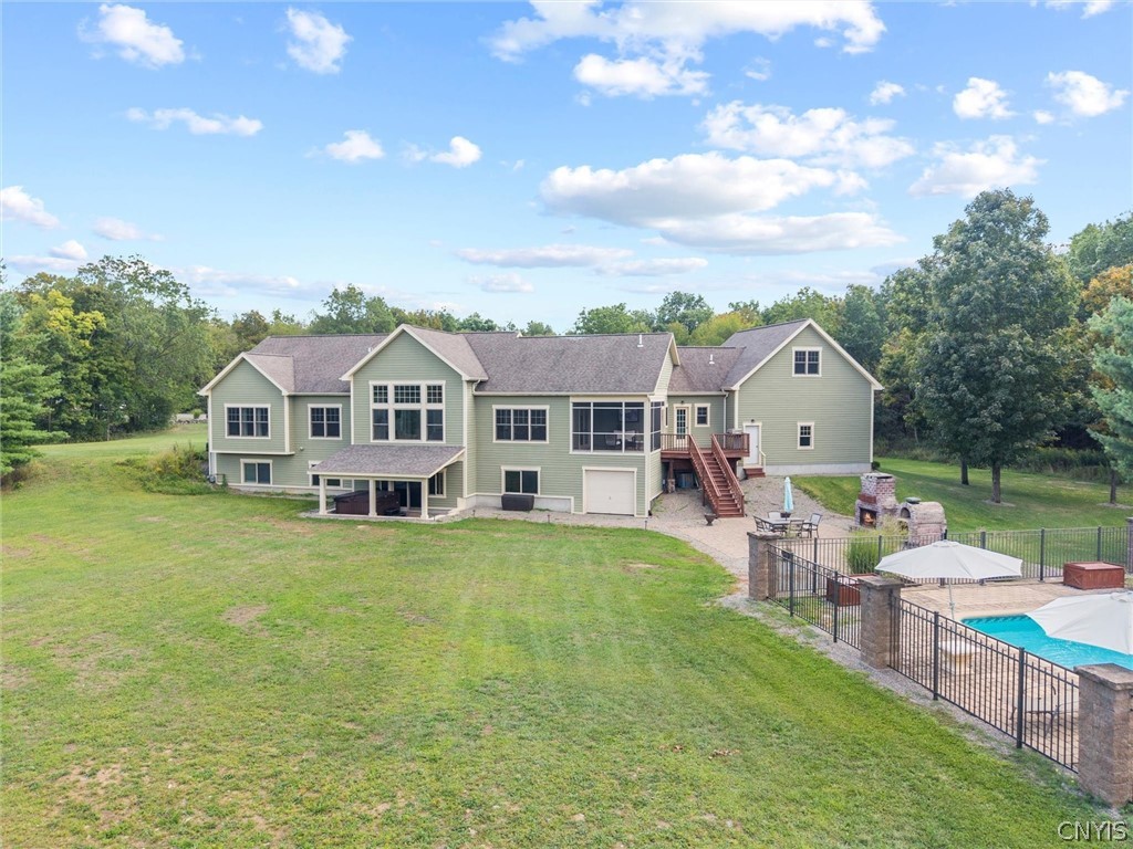 8456 Brae Leure Road Manlius, NY 13104 - Photo 2 of 50