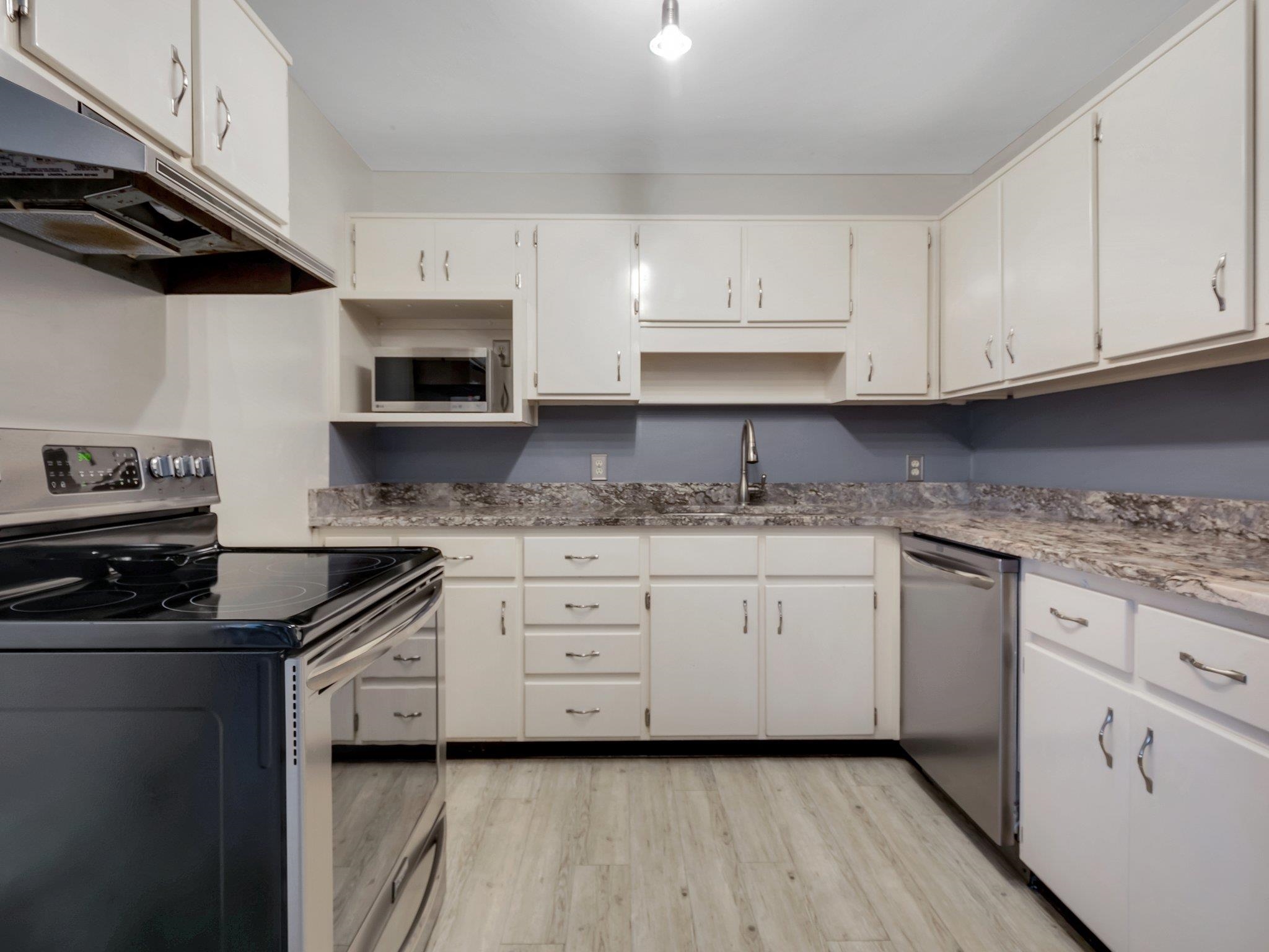 2009 Natural Bridge Road Tallahassee, FL 32305 - Photo 35 of 37 Gallery Image 35