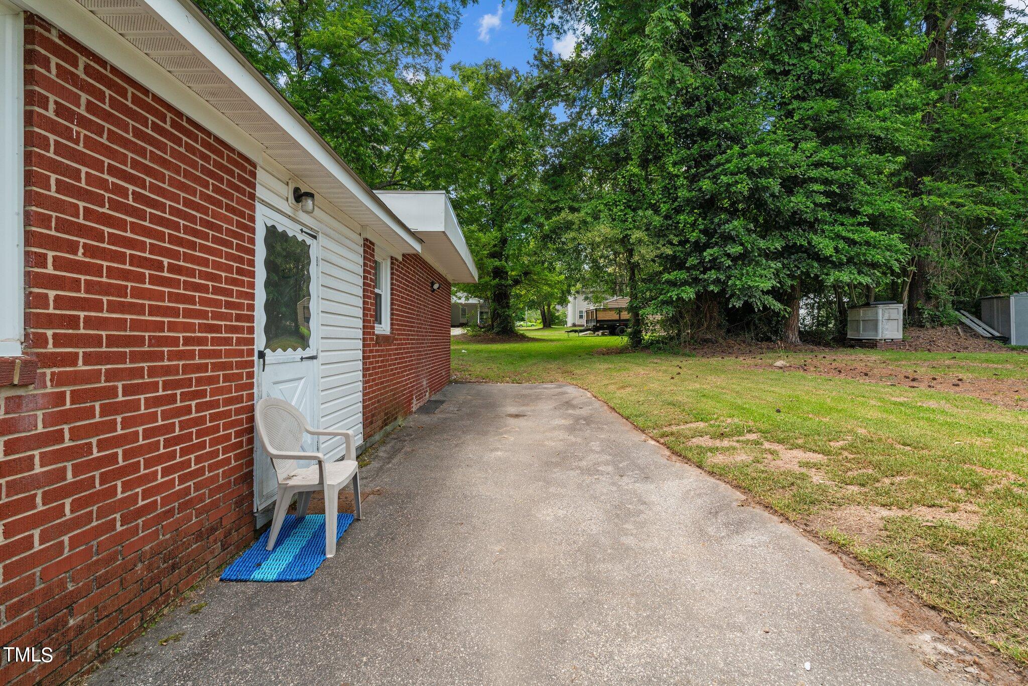 200 West Old Road Lillington, NC 27546 - Photo 35 of 37 40-web-or-mls-DSC09637