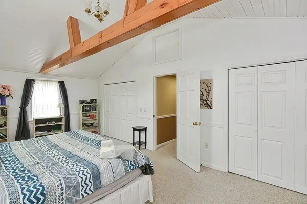 $689,000 | 8 Woodwards Lane, Taunton, MA 02780