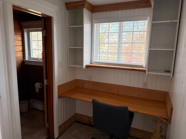 $689,000 | 8 Woodwards Lane, Taunton, MA 02780