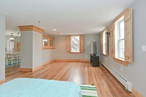 $689,000 | 8 Woodwards Lane, Taunton, MA 02780
