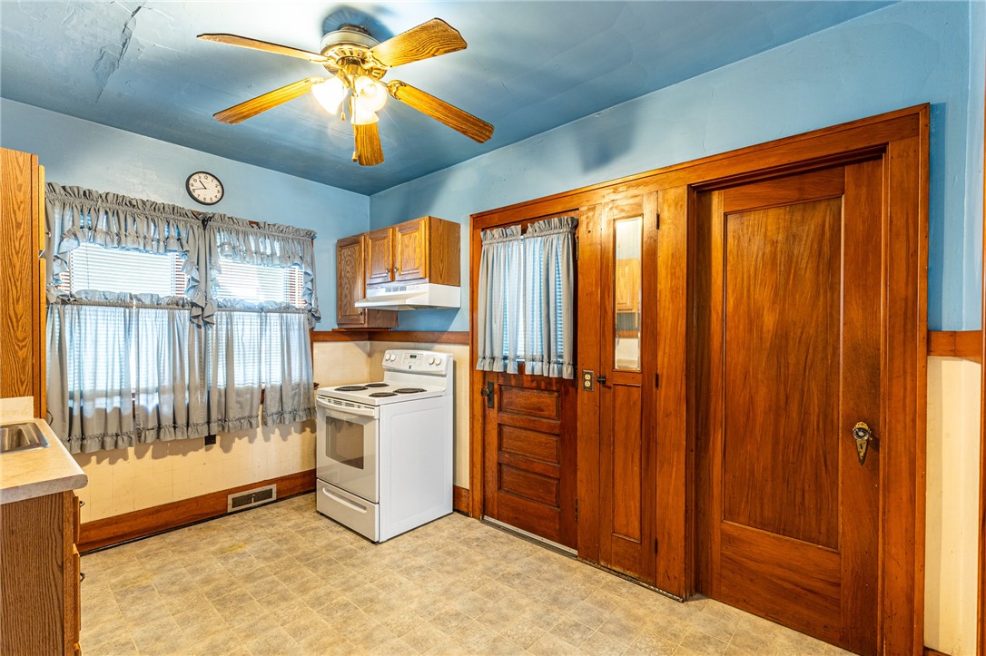 53 Warsaw Street Rochester, NY 14621 - Photo 22 of 40