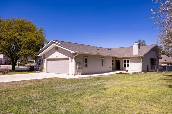 $385,000 | 2332 Rock Creek Drive, Kerrville, TX 78028