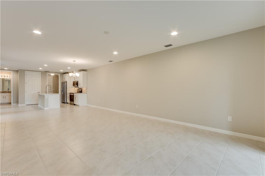 14863 Edgewater Circle Naples, FL 34114 - Photo 14 of 35