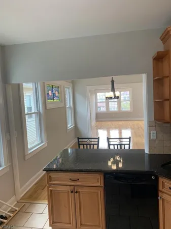 $2,600 | 917 Madison Avenue, Elizabeth, NJ 07201