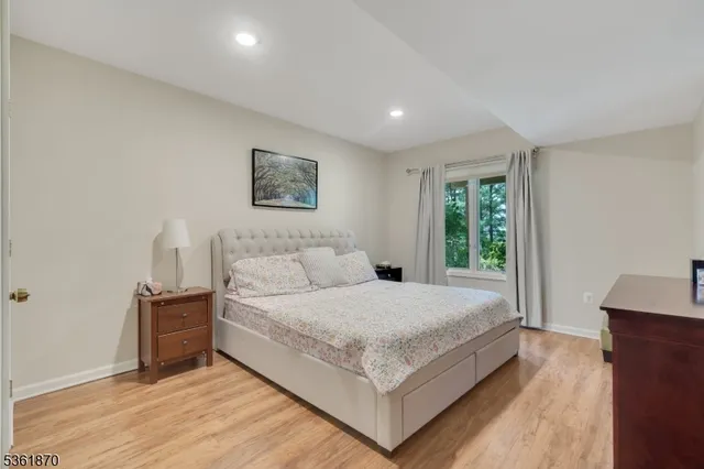 $5,250 | 40 Louis Drive, Montville, NJ 07045