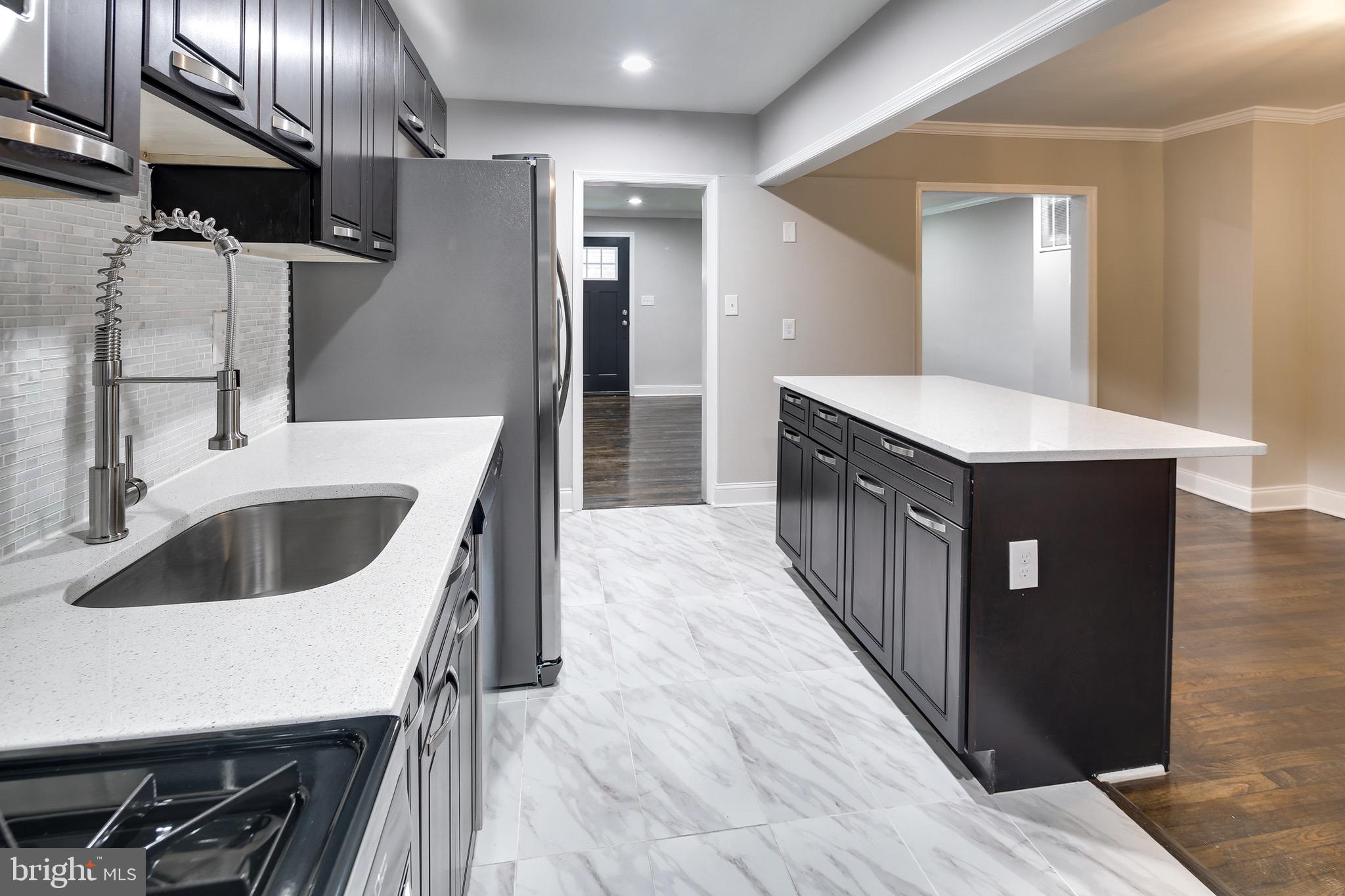 1606 Northgate Road Baltimore, MD 21218 - Photo 11 of 33