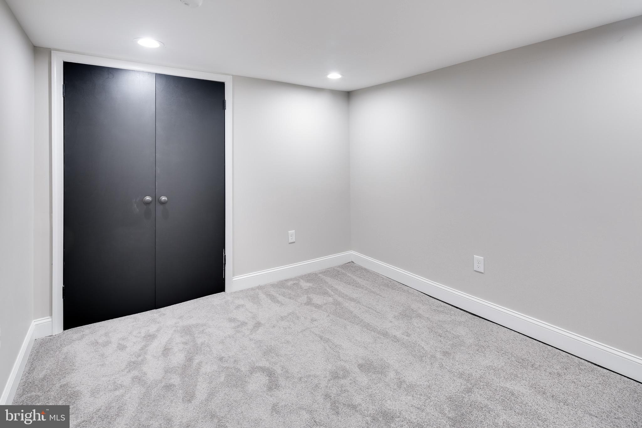 1606 Northgate Road Baltimore, MD 21218 - Photo 17 of 33
