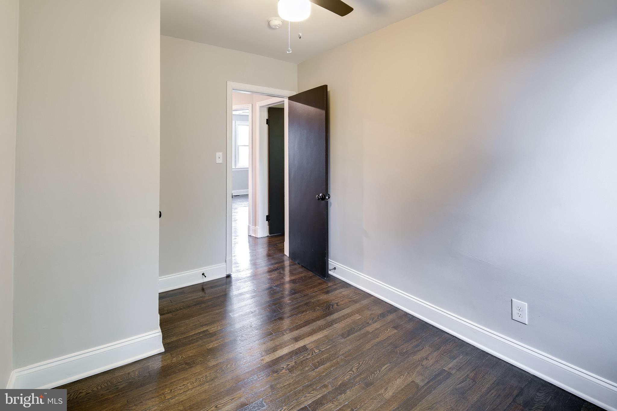 1606 Northgate Road Baltimore, MD 21218 - Photo 22 of 33