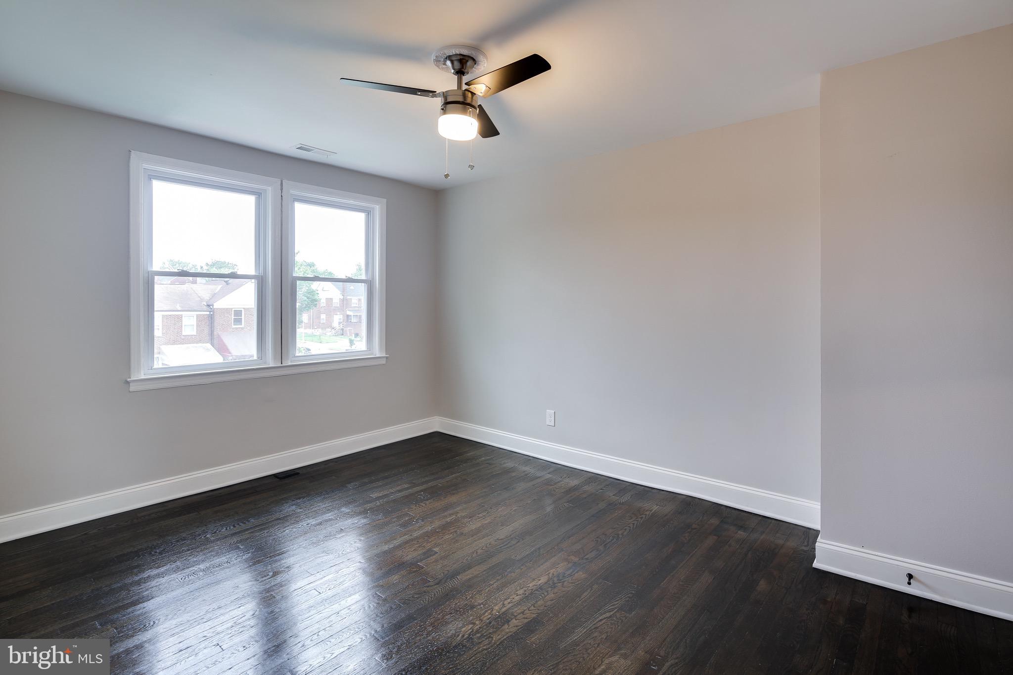 1606 Northgate Road Baltimore, MD 21218 - Photo 25 of 33