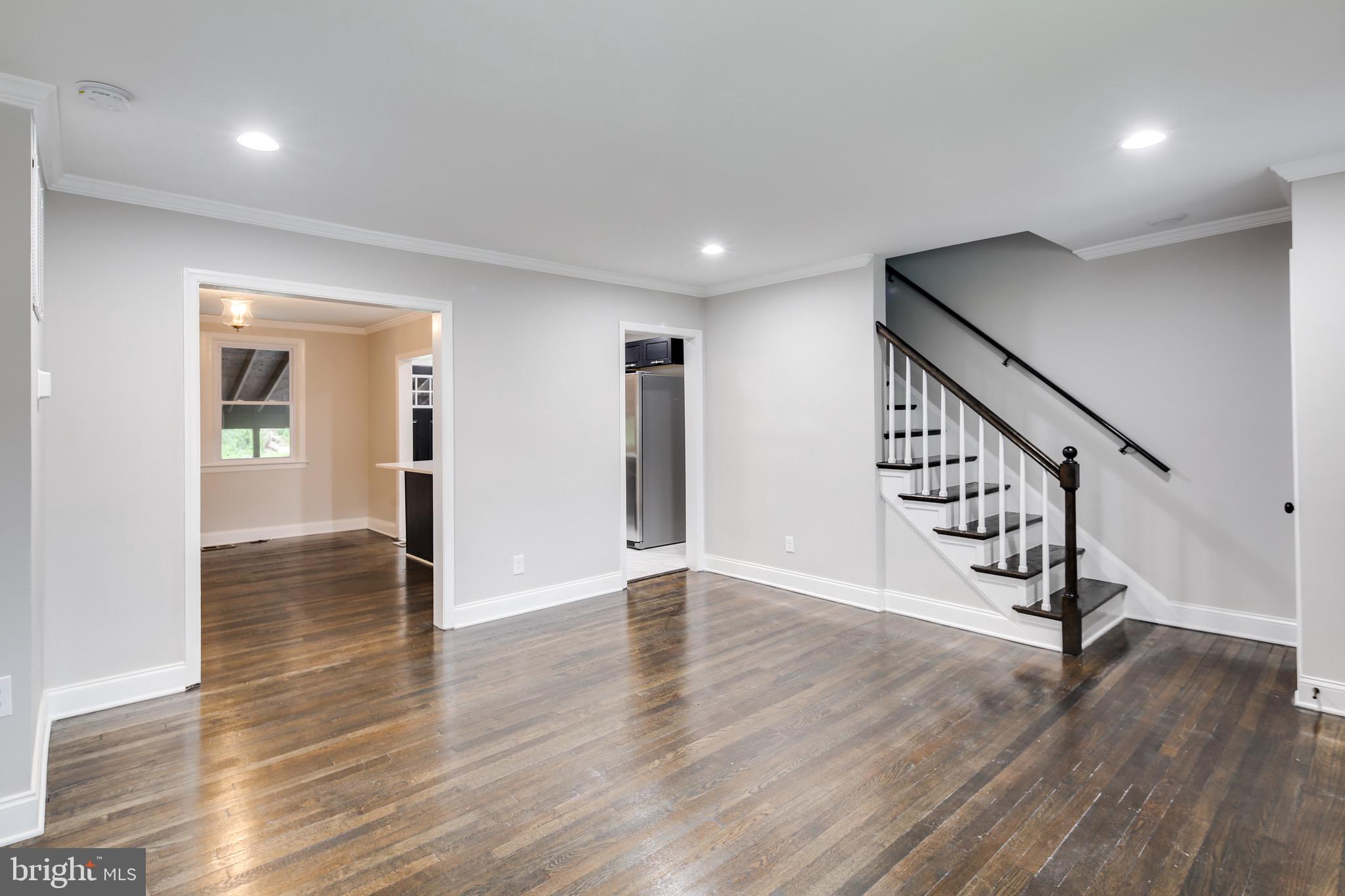 1606 Northgate Road Baltimore, MD 21218 - Photo 5 of 33