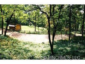 3 Bridle Path Road Asheville, NC 28804 - Photo 3 of 9 Gallery Image 3