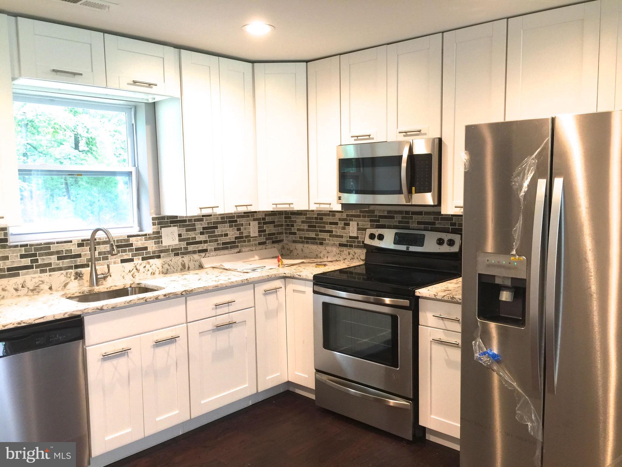 500 Biddle Road Accokeek, MD 20607 - Photo 3 of 26 Kitchen