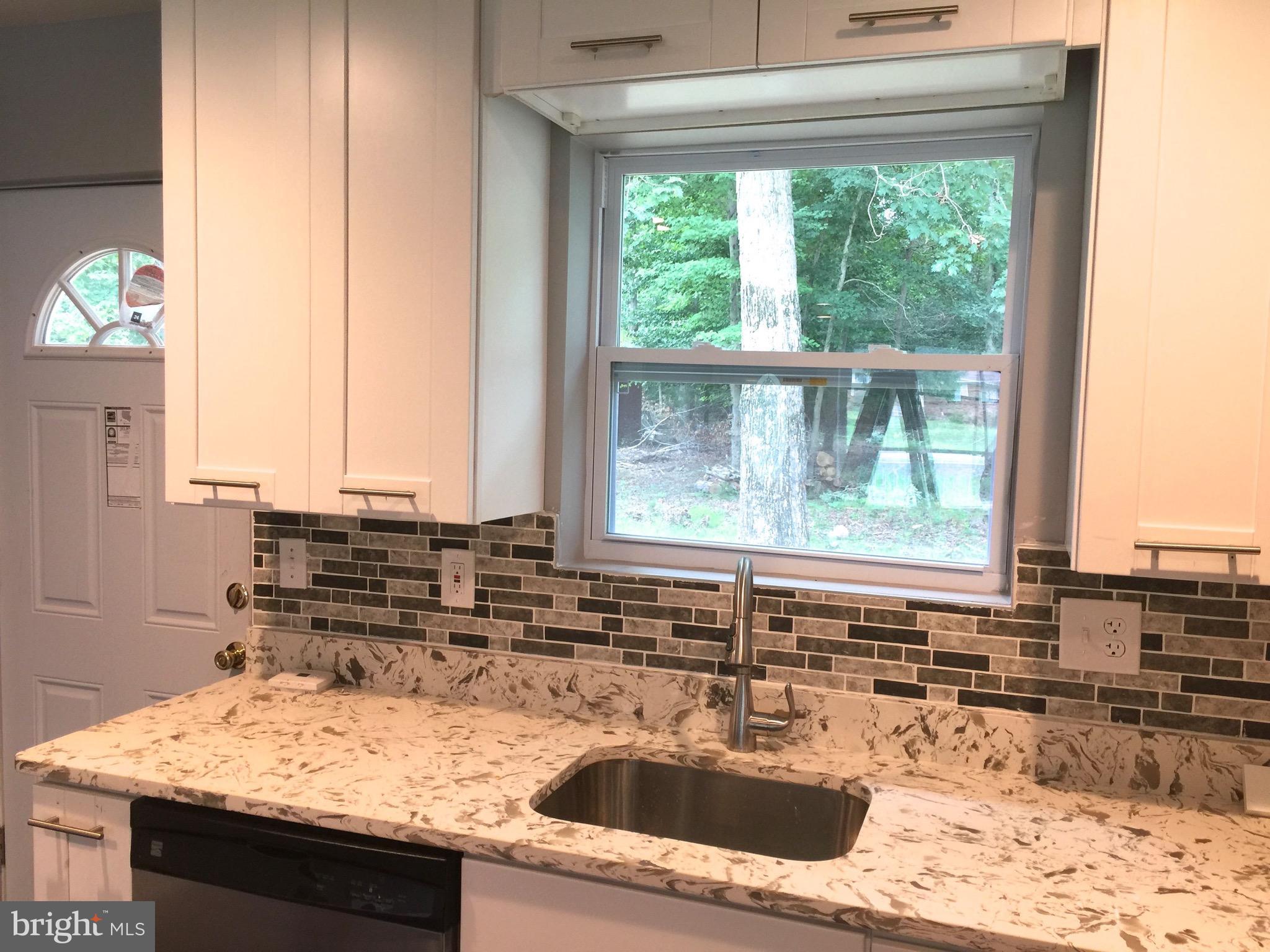 500 Biddle Road Accokeek, MD 20607 - Photo 4 of 26 Kitchen