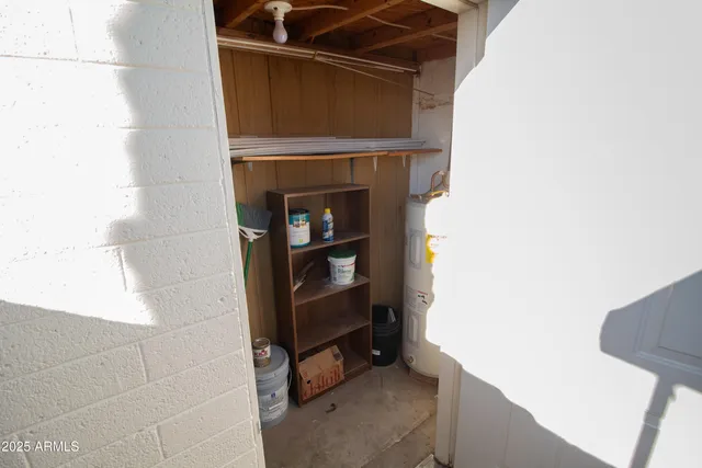 a view of walk in closet