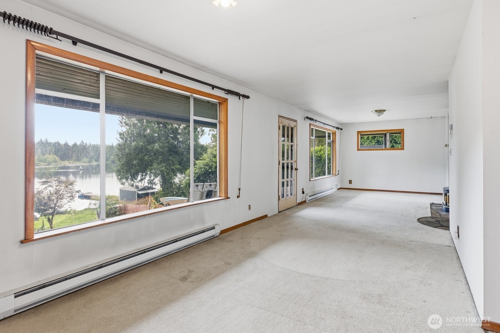 829 Southwest Lake Roesiger Road Snohomish, WA 98290 - Photo 12 of 23