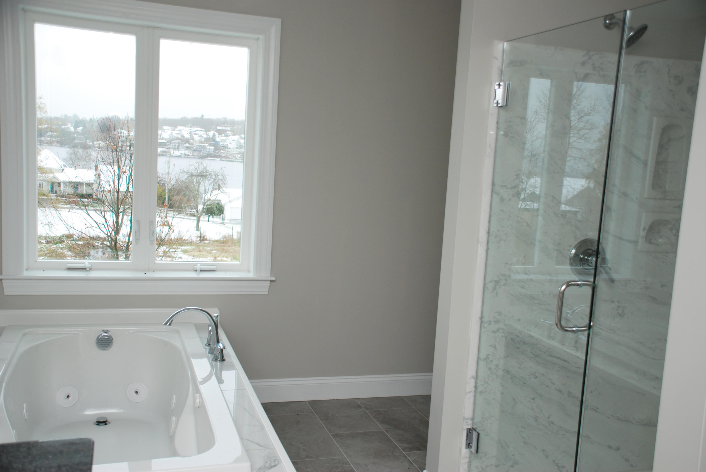 4 Shipmasters Cove Road, Unit 9 Belfast, ME 04915 - Photo 19 of 21 Master Bath
