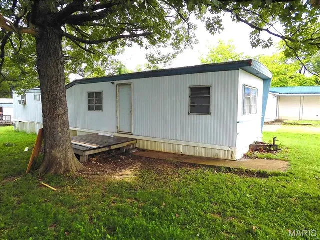 $115,000 | 100-102 Vernon Street, Unit 100 102 103 105, St. Robert, MO 65584