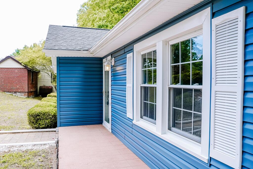 407 Ridgewood Road Bassett, VA 24055 - Photo 2 of 51 DSC02186