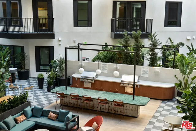 $4,195 | 250 East Broadway, Unit 538, Long Beach, CA 90802