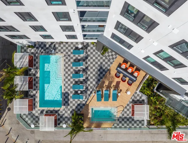 $4,195 | 250 East Broadway, Unit 538, Long Beach, CA 90802