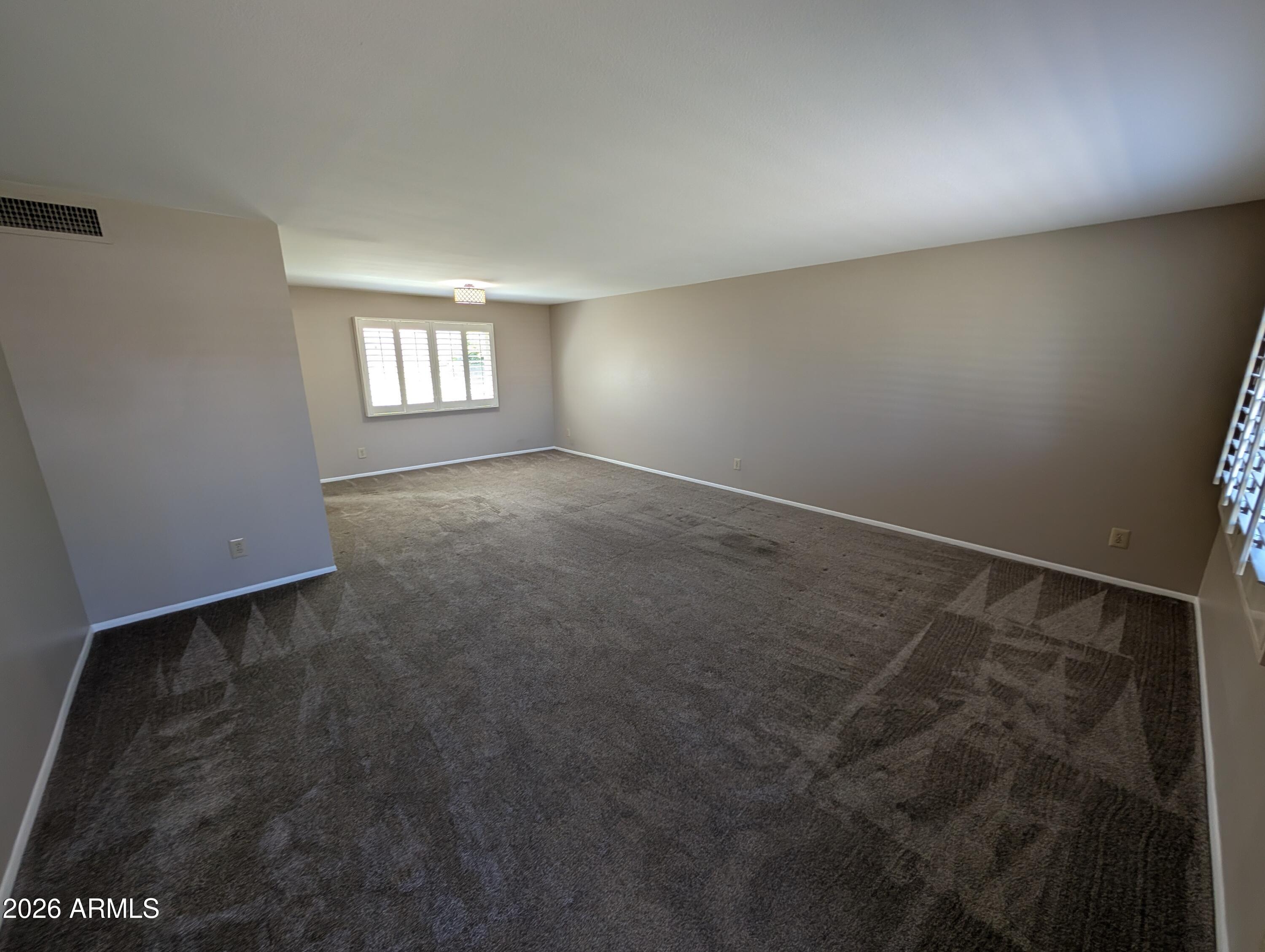 4814 South Birch Street Tempe, AZ 85282 - Photo 2 of 15