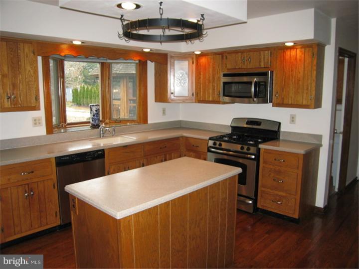 2031 Spring Valley Road Lansdale, PA 19446 - Photo 2 of 20 Kitchen
