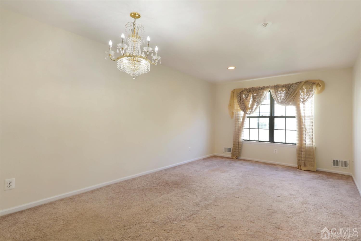 9 Inverness Drive Edison, NJ 08820 - Photo 7 of 19 Gallery Image 7