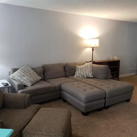 $2,500 | 108 Pinehurst Drive, Bradenton, FL 34210