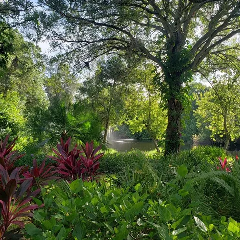 $2,500 | 108 Pinehurst Drive, Bradenton, FL 34210