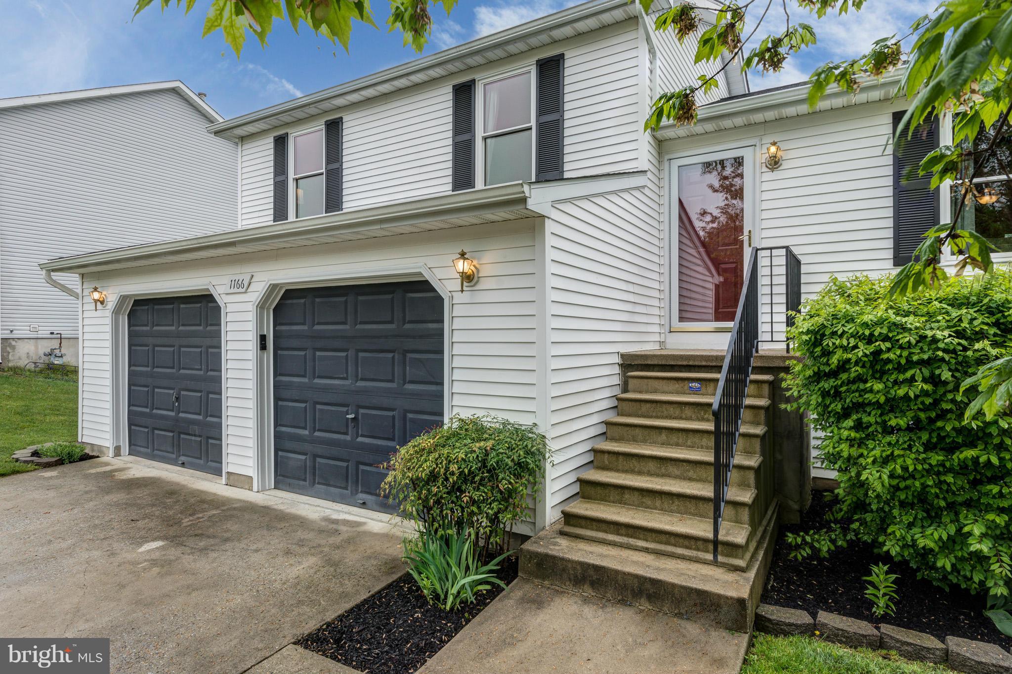 1166 Caton Road Hampstead, MD 21074 - Photo 3 of 29 Exterior (Front)