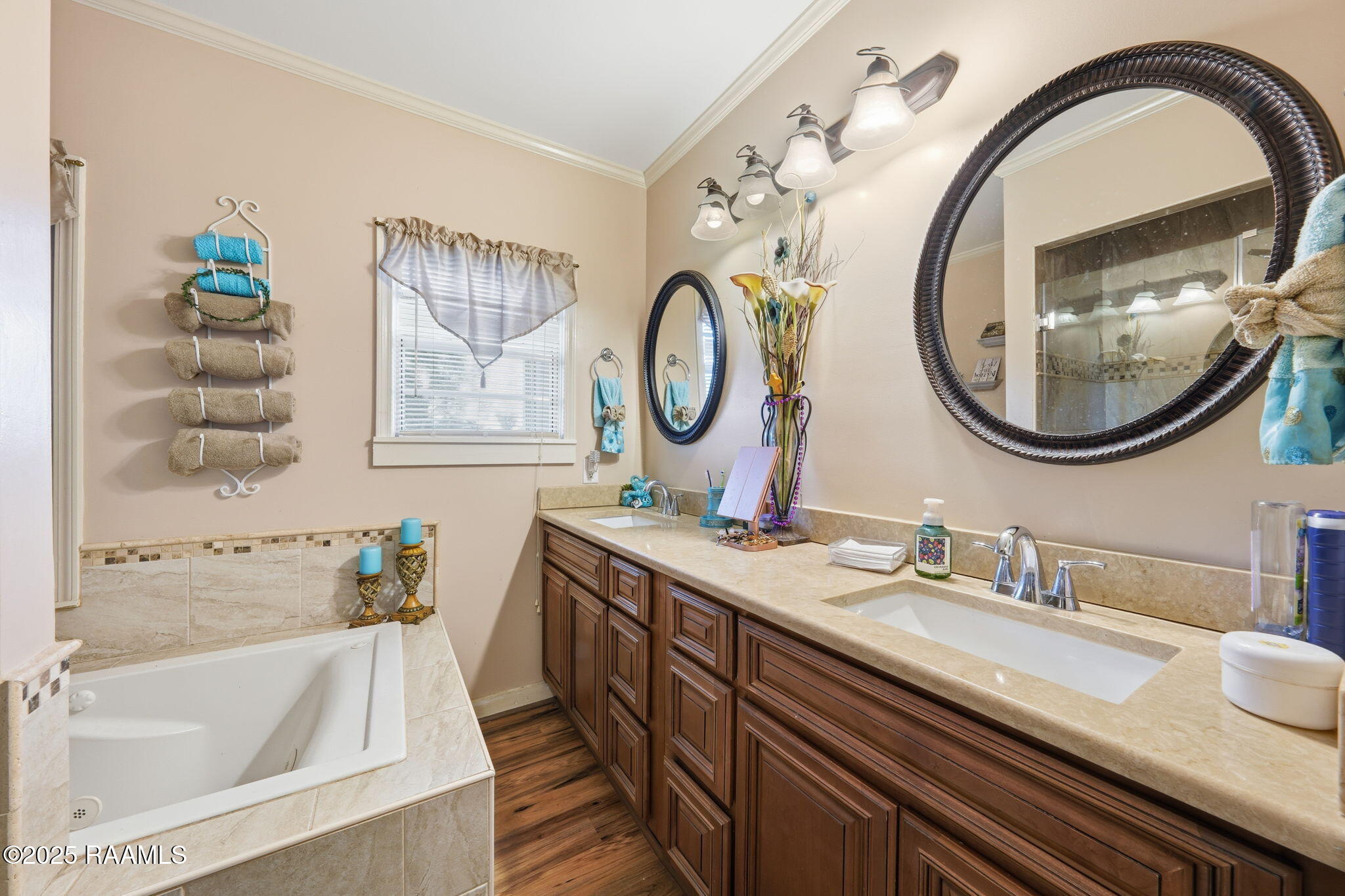 15-web-or-mls-BB102555 Brian Butcher