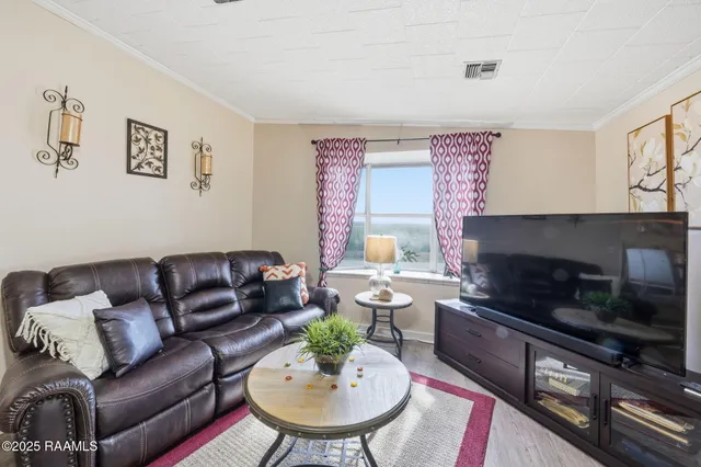 $160,000 | 2001 Segura Road, New Iberia, LA 70560