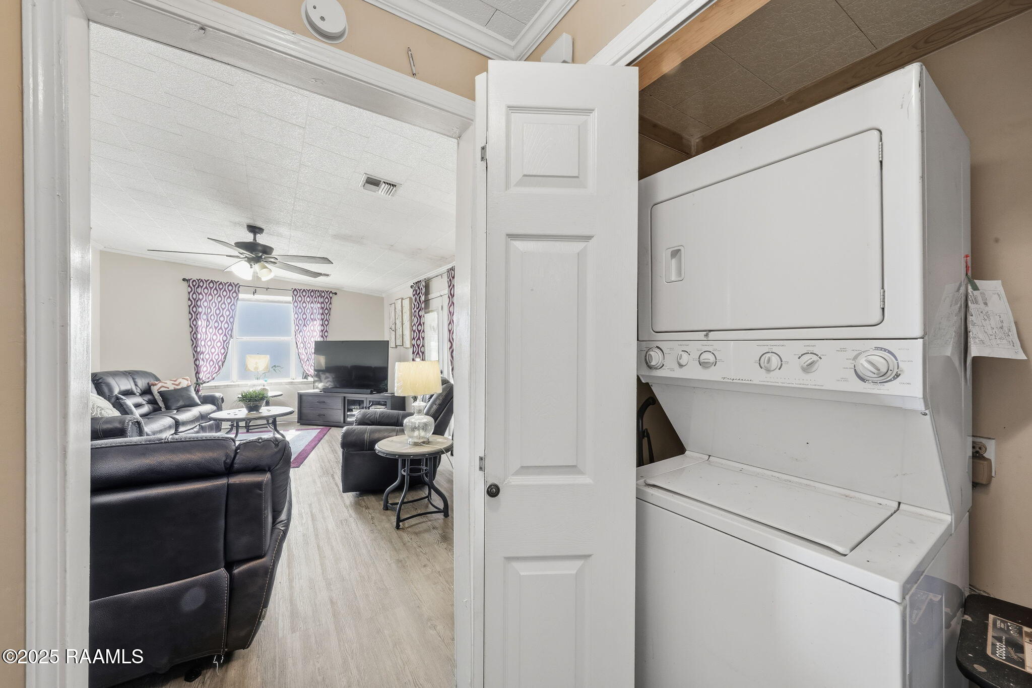 2001 Segura Road New Iberia, LA 70560 - Photo 6 of 22 6-web-or-mls-BB102540 Brian Butcher